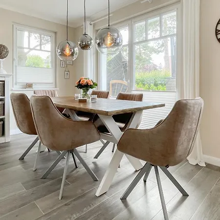 Feriehus Seezeit 2 *